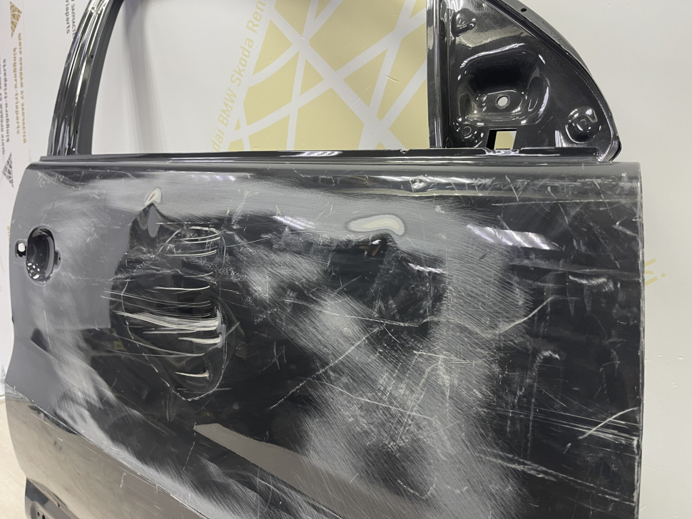 Дверь передняя правая Volkswagen Tiguan 1 2007 OEM 5N0831056B Дверь передняя правая Volkswagen Tiguan 1 2007 OEM 5N0831056B