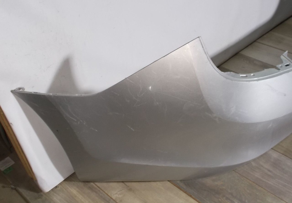 Бампер задний бу Skoda Rapid OEM 60U807421