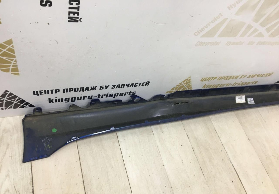 Порог правый BMW 3 G20 M-Pack OEM 51128069382