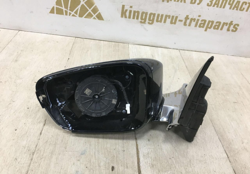 Корпус зеркала левый BMW 7 G11 OEM 51167437141