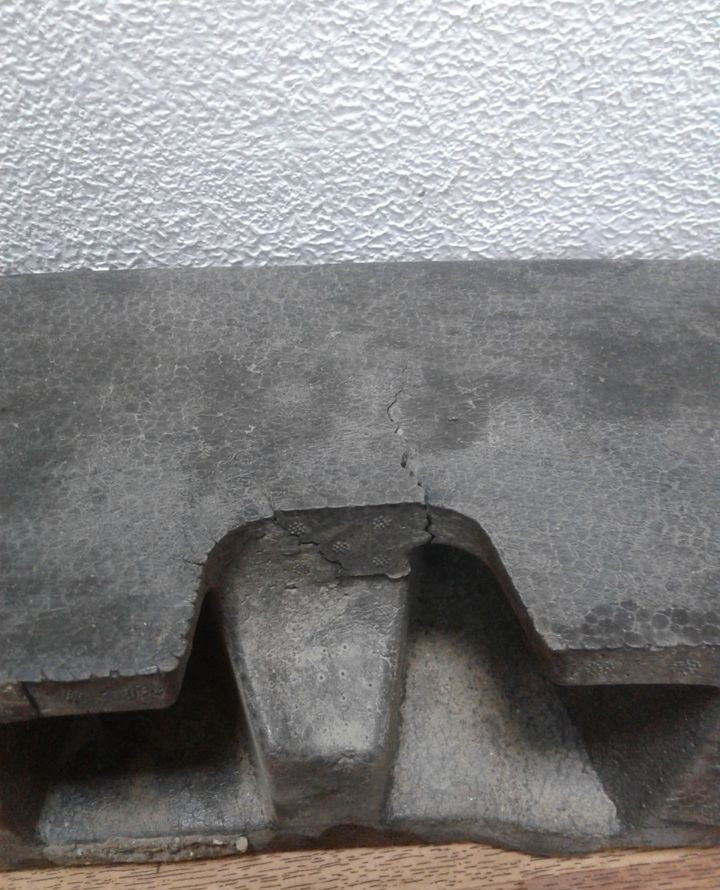 Абсорбер заднего бампера Volkswagen Polo седан (мал. трещина) oem 6ru807251 Абсорбер заднего бампера Volkswagen Polo седан (мал. трещина) oem 6ru807251