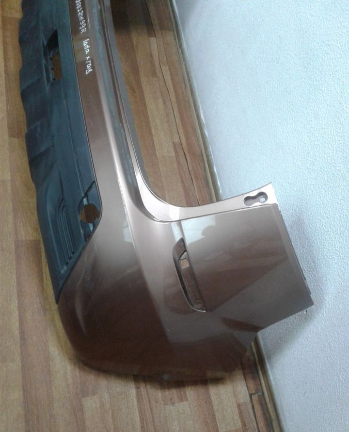 Бампер задний Lada Xray oem 850220699r (скл-3) Бампер задний Lada Xray oem 850220699r (скл-3)