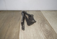 Петля капота правая бу Skoda Superb 2 OEM 3T0823302B