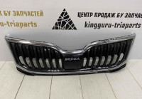 Решетка радиатора Skoda Octavia A7 рестайлинг OEM 5E0853653C