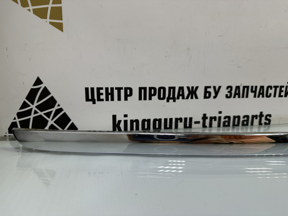 Молдинг крышки багажника Hyundai I40 2011 седан Молдинг крышки багажника Hyundai I40 2011 седан