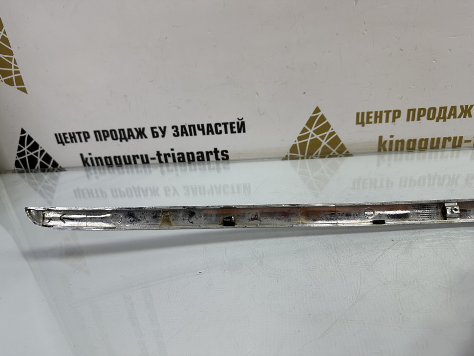 Молдинг крышки багажника Hyundai I40 2011 седан Молдинг крышки багажника Hyundai I40 2011 седан