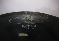 Капот Opel Astra (вмятина) (скл-3)