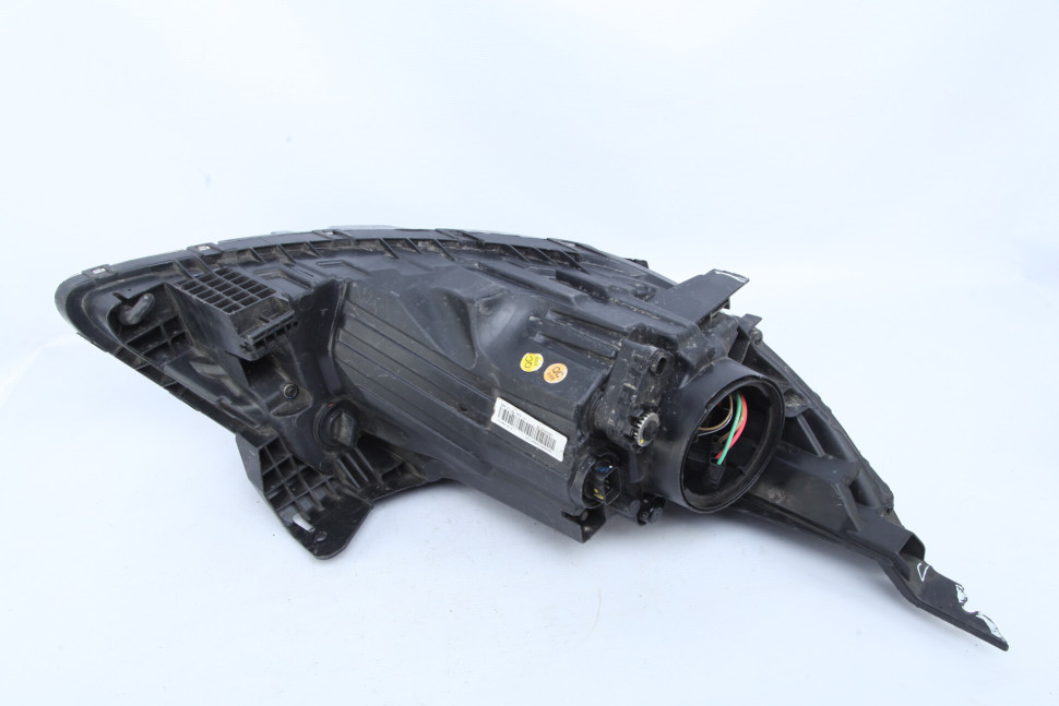 Фара левая Kia Rio 3 рестайлинг 2015 OEM 921014X501 Фара левая Kia Rio 3 рестайлинг 2015 OEM 921014X501