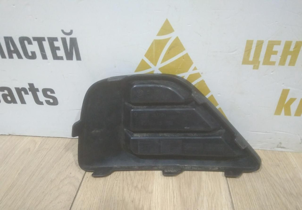 Решетка переднего бампера левая бу BMW X2 F39 OEM 51119879931