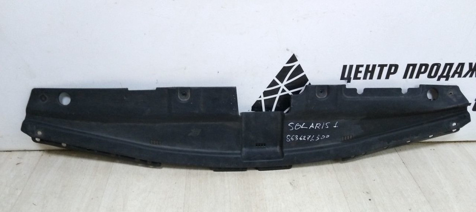 Накладка передней панели Hyundai Solaris 1 рест oem 863624L500