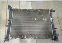 Радиатор охлаждения бу Renault Logan 2 OEM 214106179R