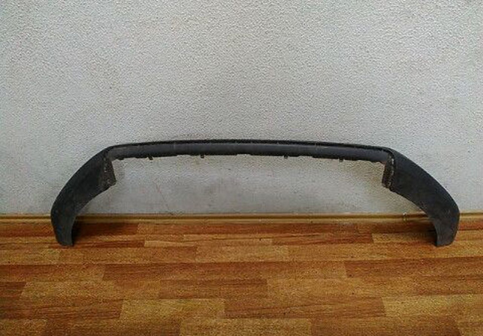 Спойлер переднего бампера Volkswagen Passat B7 oem 3aa805903a