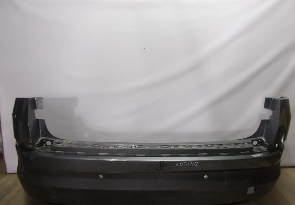 Бампер задний бу Skoda Kodiaq OEM 565807421