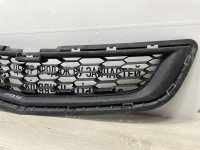 Решетка радиатора Chevrolet  Cobalt oem 52027910