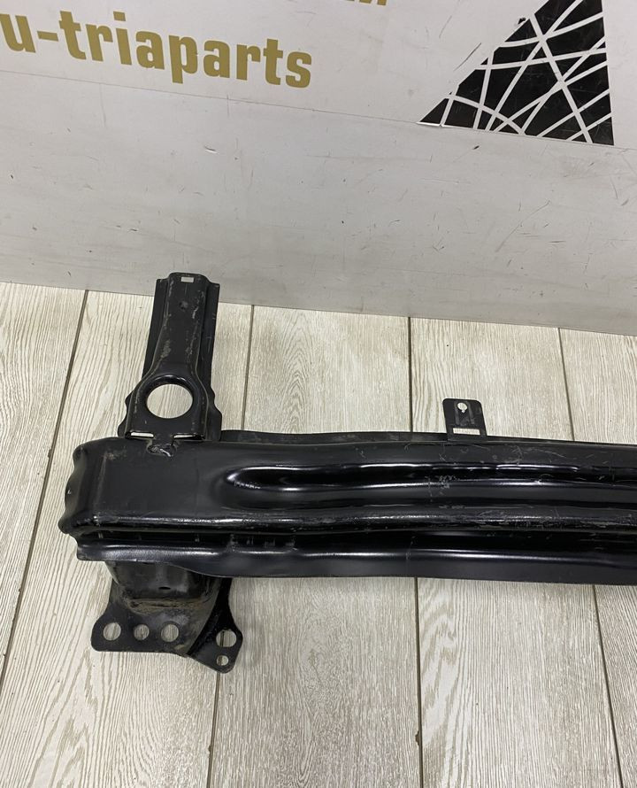 Усилитель переднего бампера Volkswagen Touran 2 oem 1t0807109 Усилитель переднего бампера Volkswagen Touran 2 oem 1t0807109