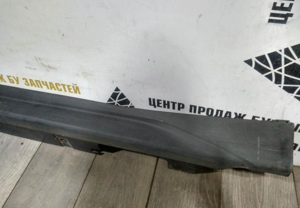 Порог левый бу BMW X1 F48 OEM 51777332327 Порог левый бу BMW X1 F48 OEM 51777332327