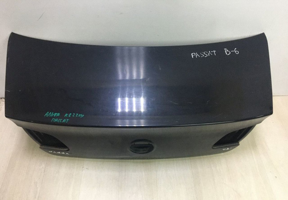 Крышка багажника Volkswagen Passat B6 oem 3C5827025G Крышка багажника Volkswagen Passat B6 oem 3C5827025G