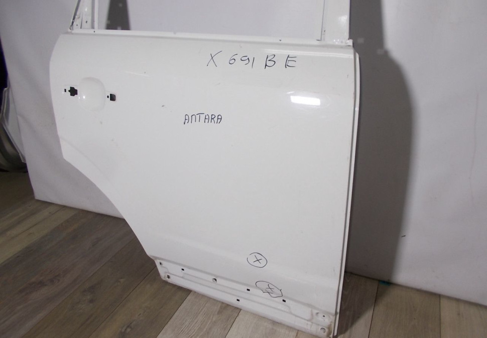 Дверь задняя правая бу Opel Antara OEM 4802297