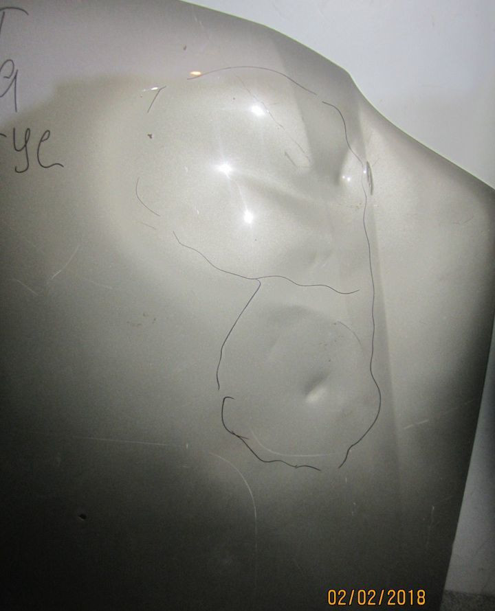 Капот Lada Largus вмятины (скл-3)