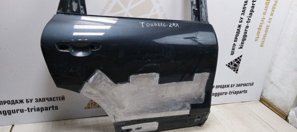 Дверь задняя правая Volkswagen Touareg 2 NF (10-18) oem 7P0833056A