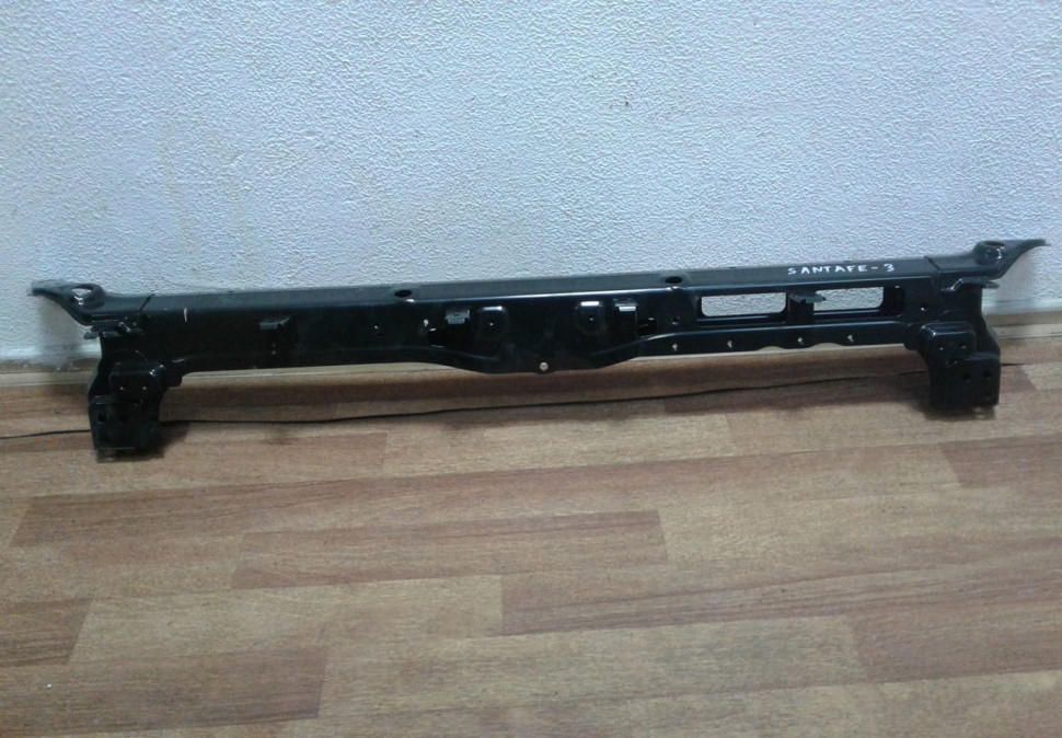 Панель передняя (верх. часть) Hyundai Santa Fe 3 (12>) Панель передняя (верх. часть) Hyundai Santa Fe 3 (12>)