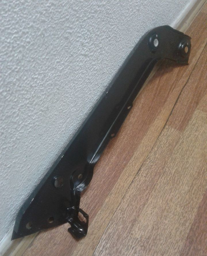 Суппорт фары левый Volkswagen Tiguan 2 (16>) 5na805931 Суппорт фары левый Volkswagen Tiguan 2 (16>) 5na805931