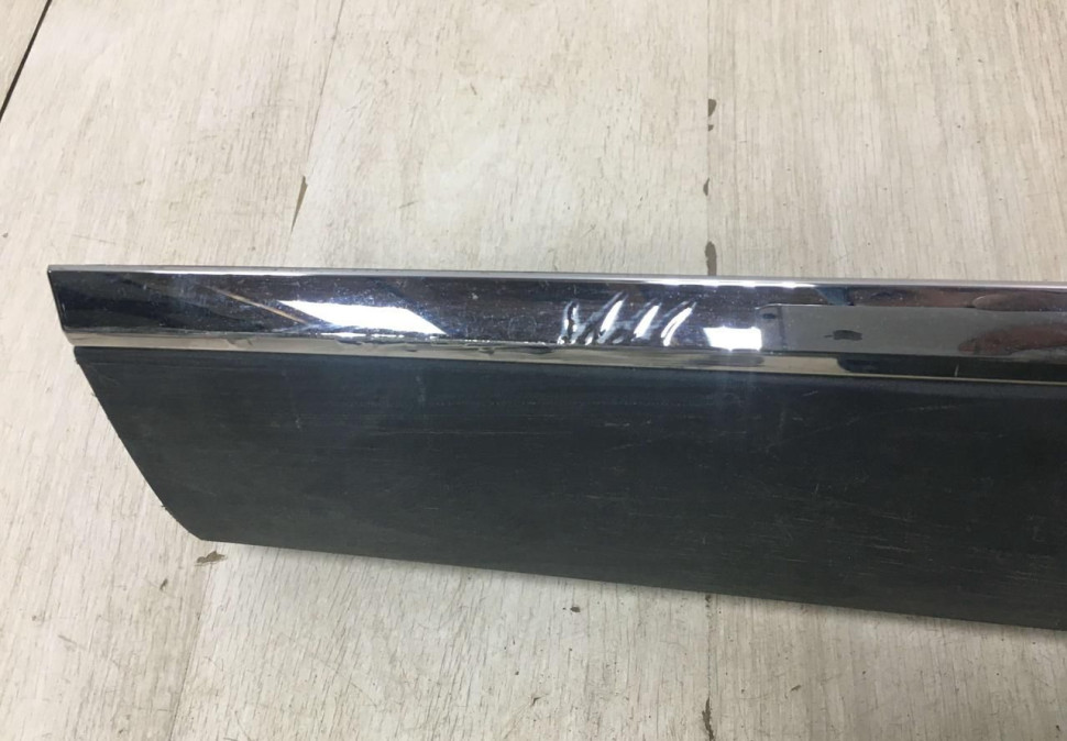 Молдинг двери передний правый Renault Arkana OEM 801864255R Молдинг двери передний правый Renault Arkana OEM 801864255R