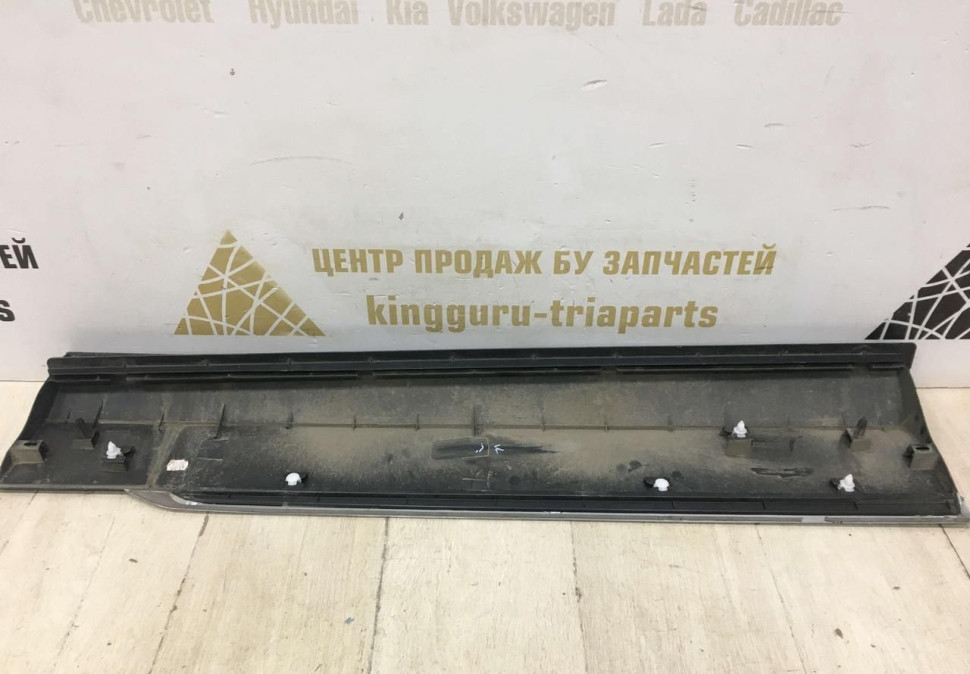 Молдинг двери передний левый Volkswagen Tiguan 2 2016> oem 5NA854939N Молдинг двери передний левый Volkswagen Tiguan 2 2016> oem 5NA854939N