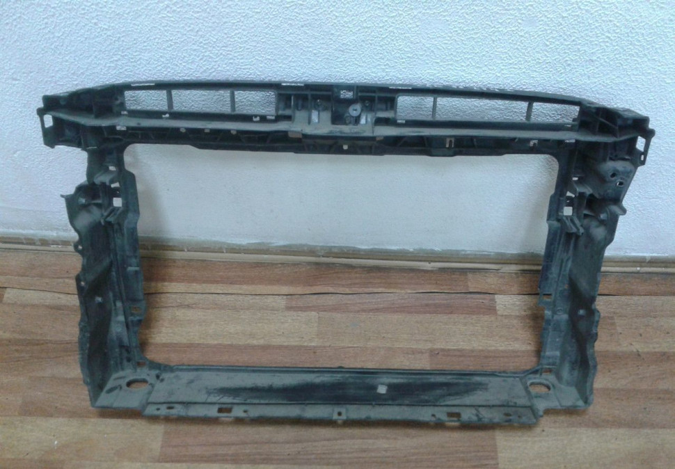 Панель передняя Volkswagen Passat B8 oem 3g0805588 (слом. часть) Панель передняя Volkswagen Passat B8 oem 3g0805588 (слом. часть)