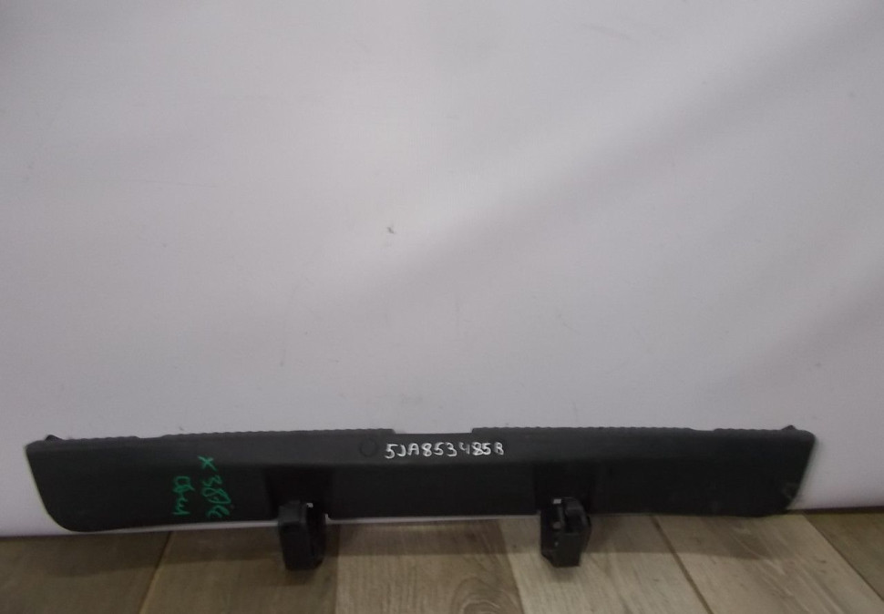 Обивка задней панели бу Skoda Rapid OEM 5JA863485B