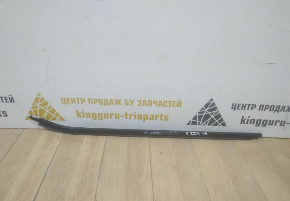 Молдинг двери передний левый бу BMW X3 G01 OEM 51357410015