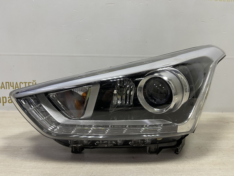 Фара левая Hyundai Creta 1 2016 OEM 92101M0100 Фара левая Hyundai Creta 1 2016 OEM 92101M0100