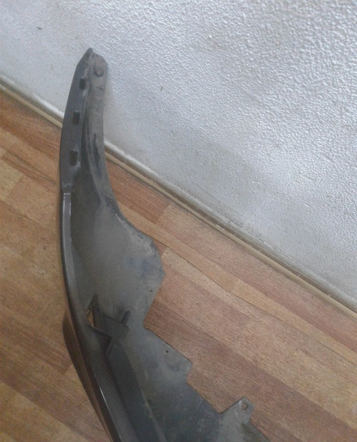 Бампер передний Lada Vesta oem 8450006666 (трещина) (скл-3)