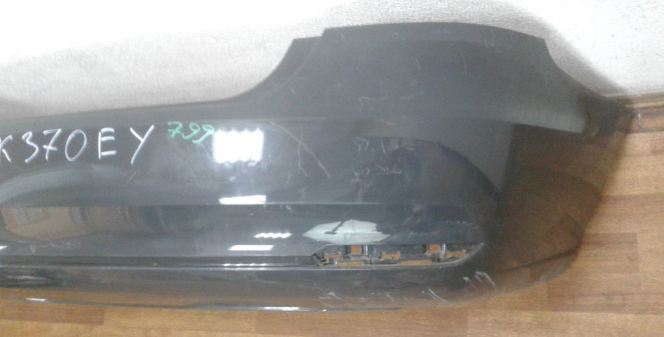 Бампер задний Volkswagen Polo рест седан oem 6ru807421 Бампер задний Volkswagen Polo рест седан oem 6ru807421