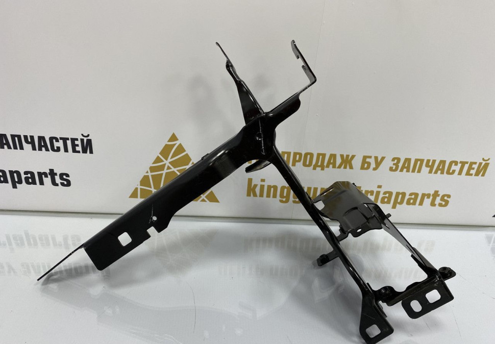 Кронштейн под фару правый BMW 3 G20 OEM 51647422294