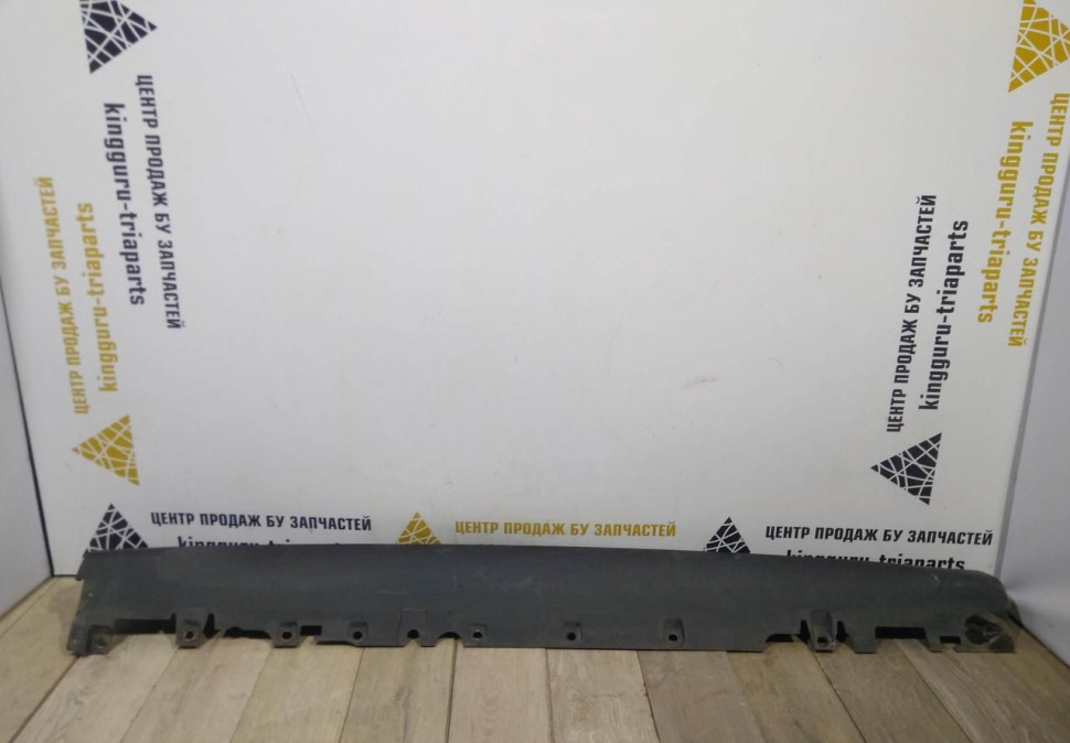 Порог правый бу BMW X6 F16 OEM 51777319866