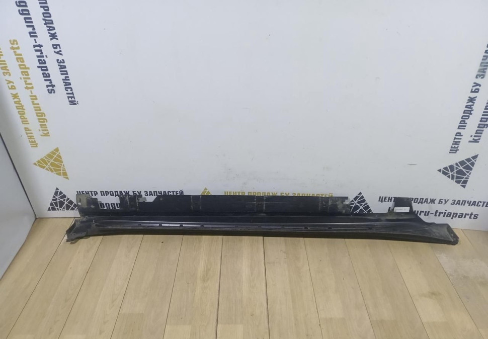 Порог левый бу BMW X1 F48 OEM 51777332327 Порог левый бу BMW X1 F48 OEM 51777332327