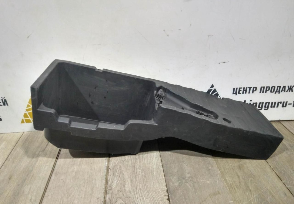 Крышка батареи 12В 40Ач бу BMW X6 F16 OEM 51477314710