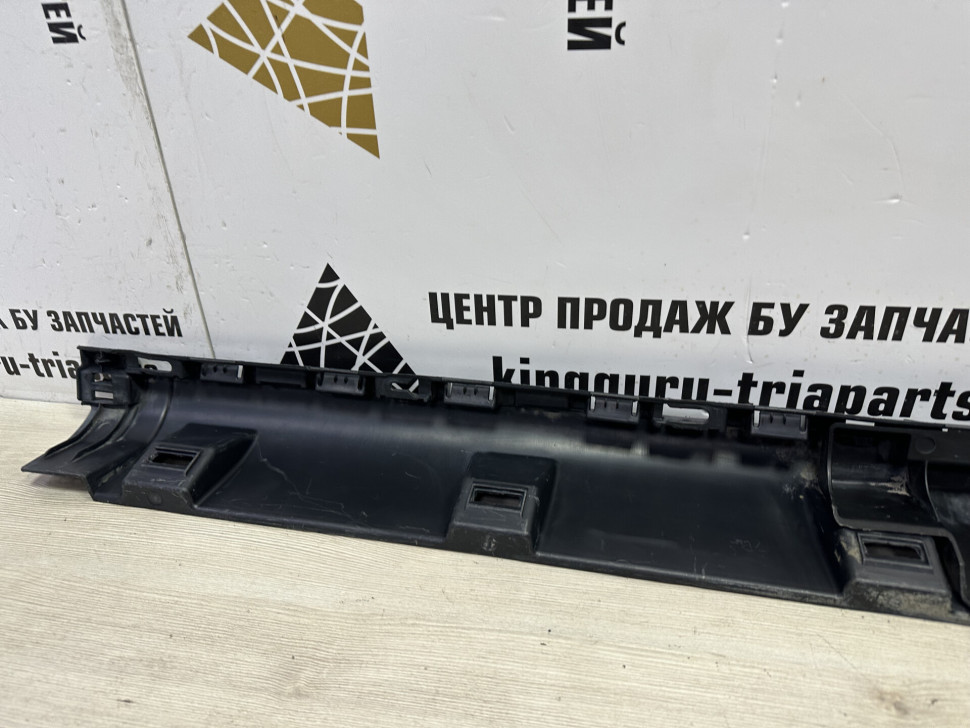 Порог правый бу Renault Duster OEM 768506966R Порог правый бу Renault Duster OEM 768506966R