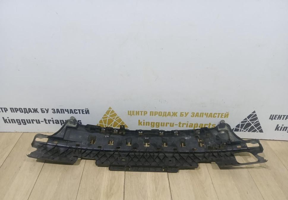 Кронштейн заднего бампера нижний бу BMW 5 G30 OEM 51127387296