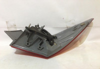 Фонарь зад.лев. внешний Toyota Corolla 13- (с деф.) oem  TYCRL13742L (скл-3)