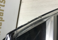 Фара правая Volkswagen Touareg NF oem 7p1941034a (слом. 1 крепл. скол)