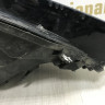 Фара правая Volkswagen Touareg NF oem 7p1941034a (слом. 1 крепл. скол) Фара правая Volkswagen Touareg NF oem 7p1941034a (слом. 1 крепл. скол)
