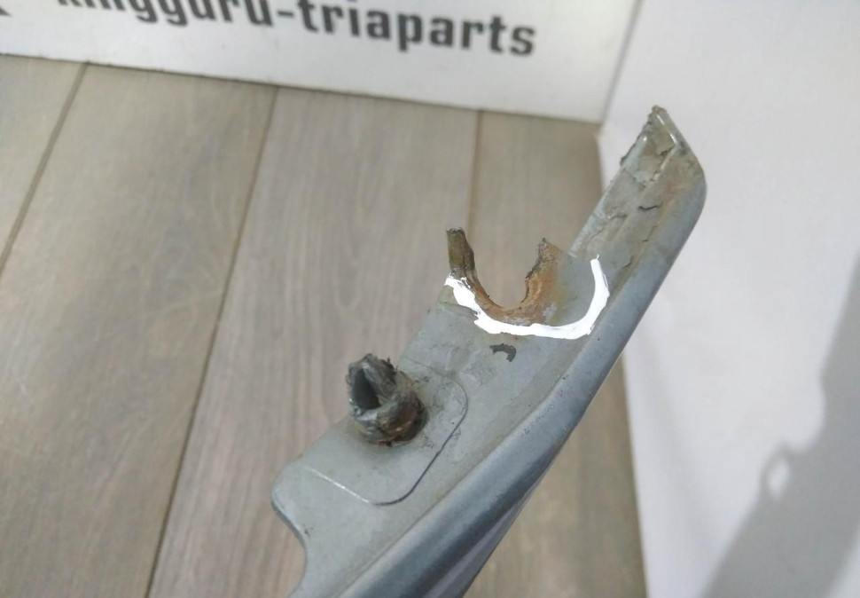 Бампер задний бу Renault Logan 1 OEM 850224049R