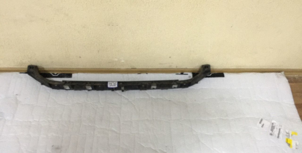 Кронштейн заднего бампера Volkswagen Passat cc