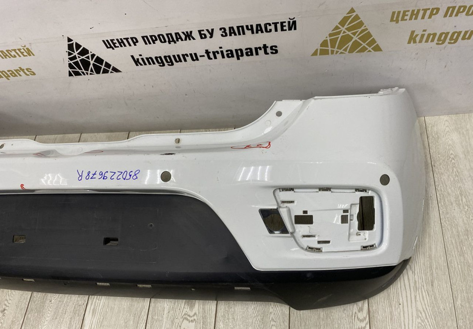 Бампер задний Renault Sandero Stepway 2 OEM 850228678R Бампер задний Renault Sandero Stepway 2 OEM 850228678R
