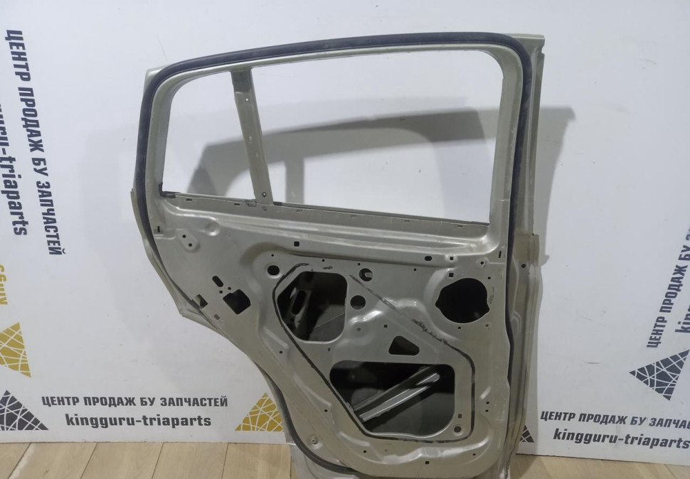 Дверь задняя левая BMW X4 F26 OEM 41007364791 Дверь задняя левая BMW X4 F26 OEM 41007364791