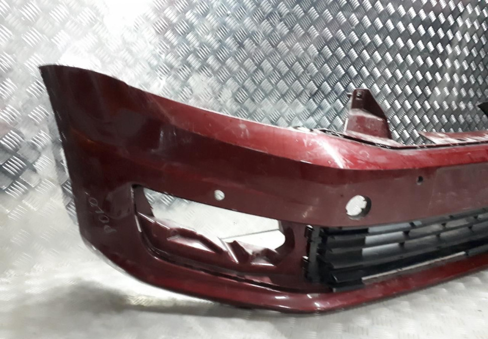 Бампер передний Volkswagen Polo 5 Sedan oem 6RU807221A Бампер передний Volkswagen Polo 5 Sedan oem 6RU807221A