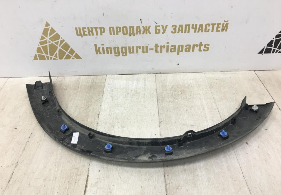 Молдинг крыла передний правый Renault Sandero Stepway 2 OEM 638740772R Молдинг крыла передний правый Renault Sandero Stepway 2 OEM 638740772R