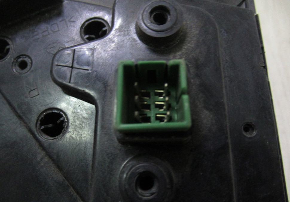 Зеркало правое (6k) Lada Vesta oem 8450030230 (без крышки) (скл-3)